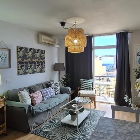 Caletillas Sea Views Апартаменты *